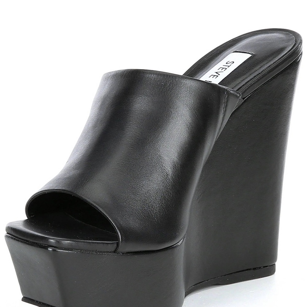 Steve Madden Barona Wedge Sandals